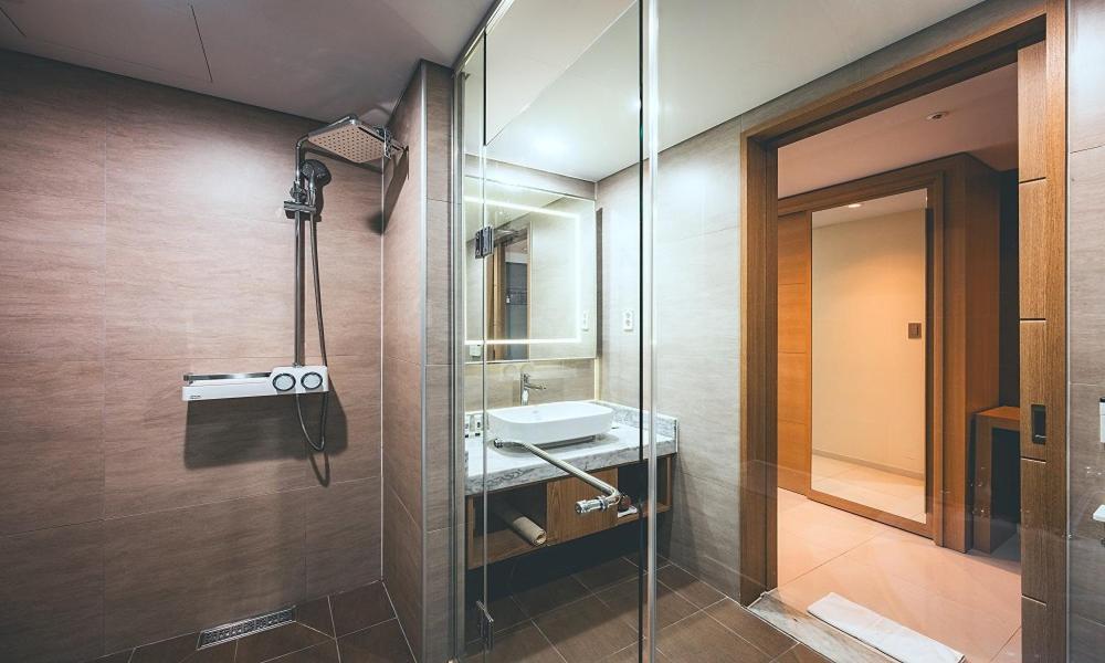 Wonju City Hotel Hyeoksin Exteriér fotografie