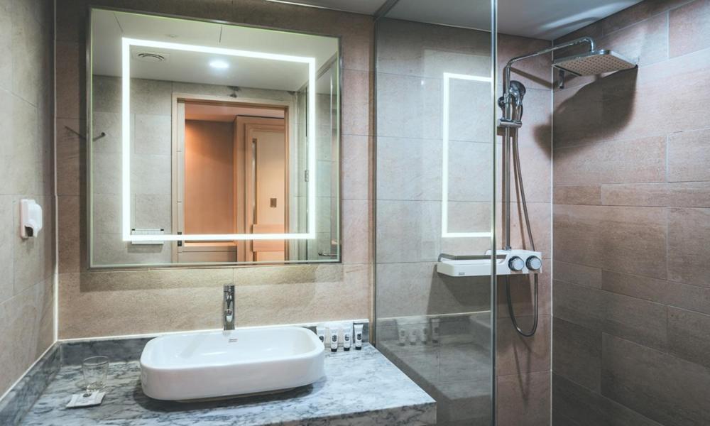 Wonju City Hotel Hyeoksin Exteriér fotografie