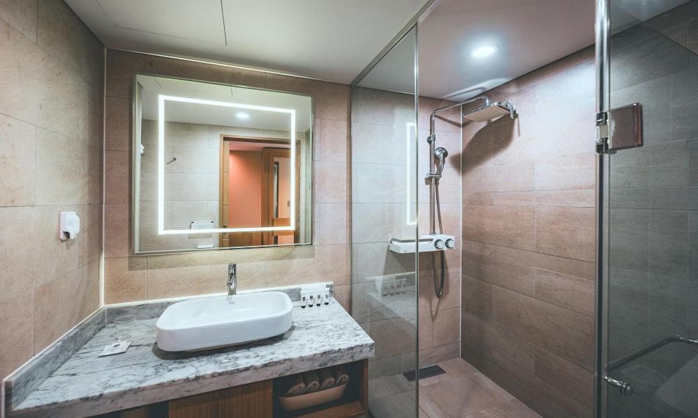 Wonju City Hotel Hyeoksin Exteriér fotografie